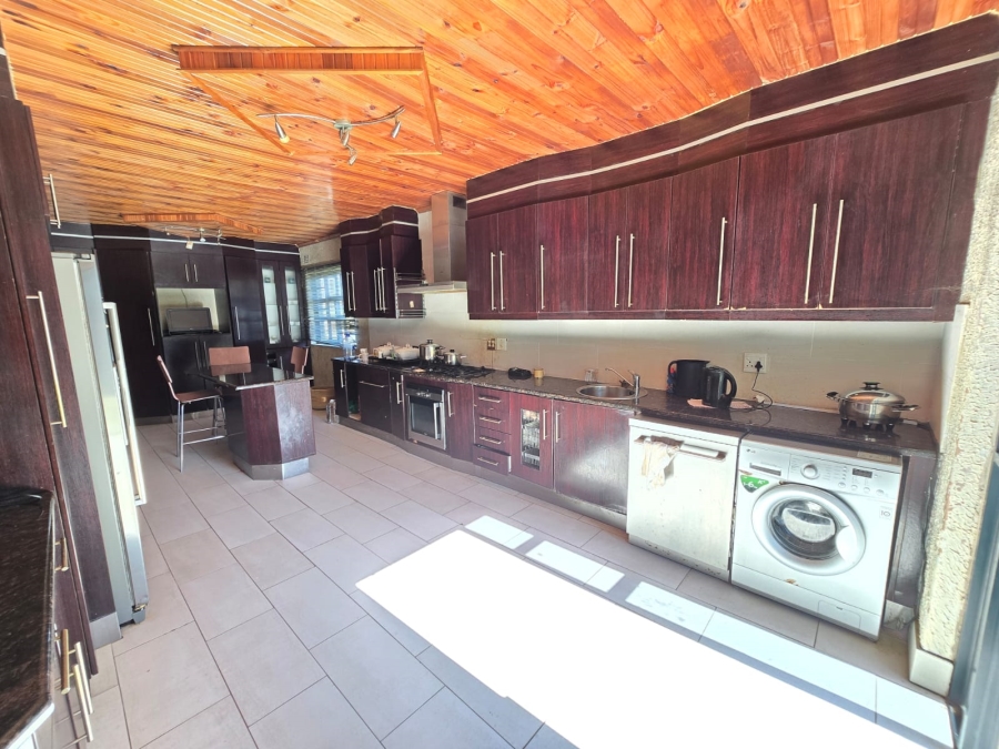 3 Bedroom Property for Sale in Cambridge West Eastern Cape